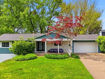 1612 Derwen Dr