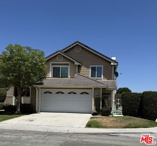 8744 Edmonton Pl