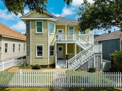 2710 Avenue P 1/2