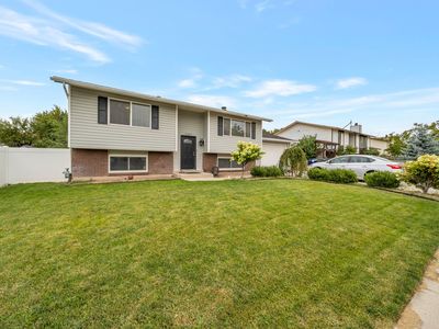 5269 W Cherrywood Ln