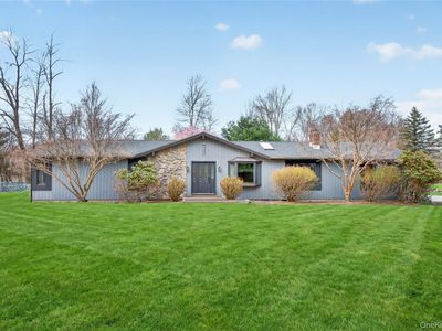 152 Robinson Lane