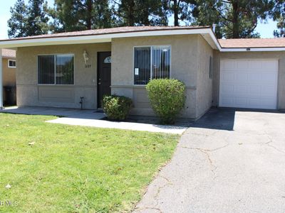 1689 Moreno Dr