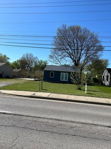 1469 W County Line Rd