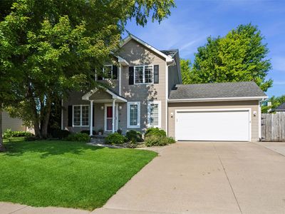 330 NE Carefree Ln