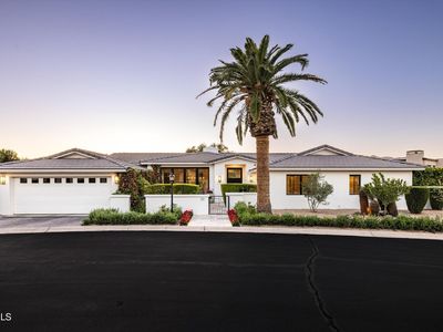 5635 E LINCOLN Drive #33