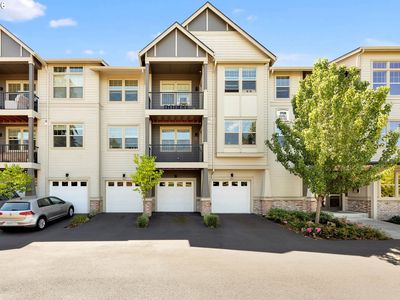 17126 SW Snowdale St Unit 303