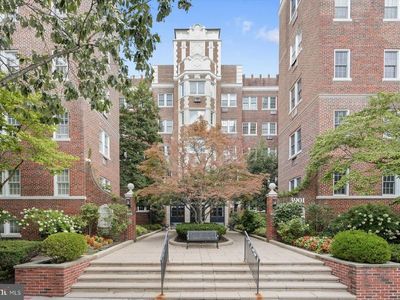 3901 Connecticut Ave NW APT 310