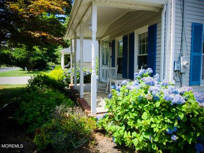 302 Monmouth Road