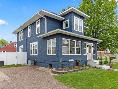 36 W Humbird Street