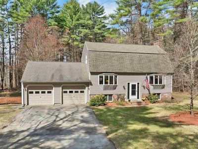 4 Schoolhouse Road