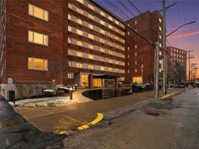 128 N Craig St APT 511