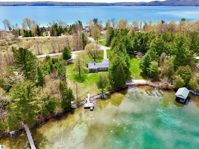 4515 Glen Eden Dr