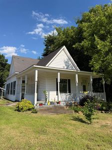 409 W Valley St