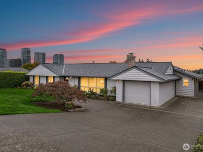 9643 Vineyard Crest