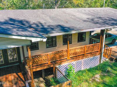 3601 Sandy Bayou Rd