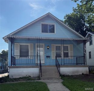 3043 Myrtle Ave