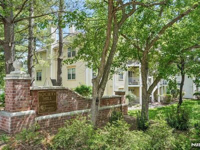 518 Holly Ct