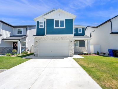 3061 S 2425 W
