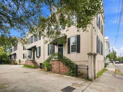 93 Beaufain St APT A