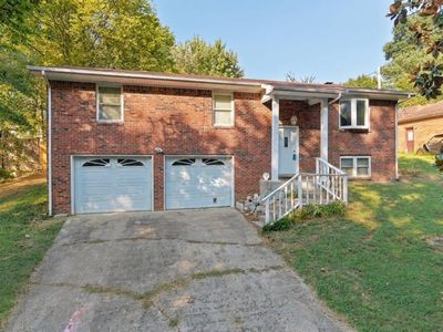 312 Anita Dr