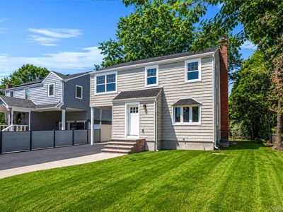 52 Norfeld Boulevard