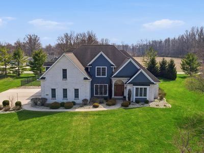 4499 Indian Hill Dr
