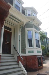36 Highland St