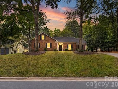 3027 Deep Meadow Ln