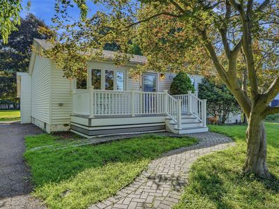 15 Lincoln Drive
