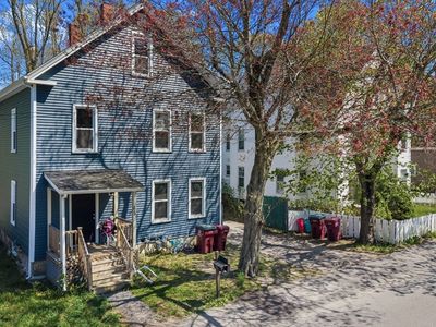 65 Oak St
