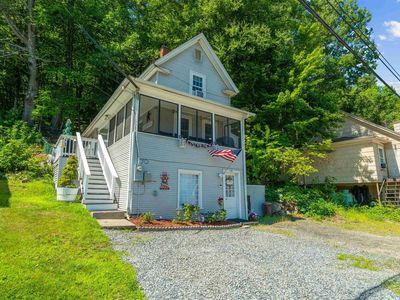 41 Rand Hill Road