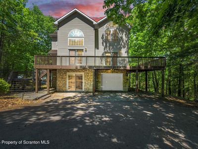 Property at 102 Eagle Rock Rd, Lackawaxen, PA