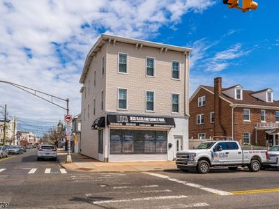 261 Elizabeth Ave #0