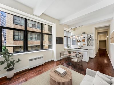 310 E 46th St APT 7V