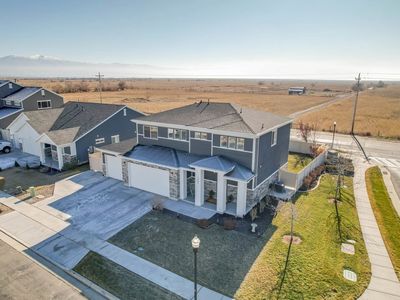 1407 W Silver Hollow Rd