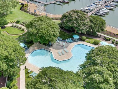 7501 River Rd APT 1G