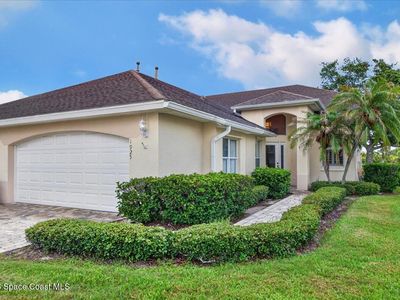 1925 Golf Vista Blvd