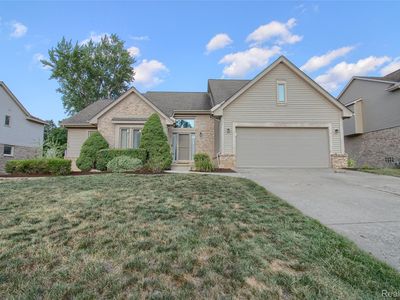 18978 Glengarry Dr