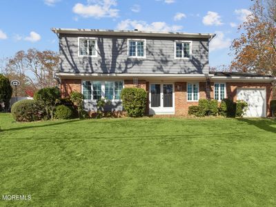 4 Lexington Road