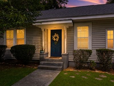 1104 Power St