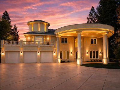 12622 Valley Vista Ln