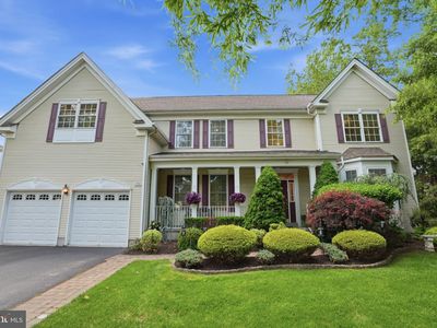 2780 Honeysuckle Ln