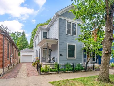 799 Mohawk St