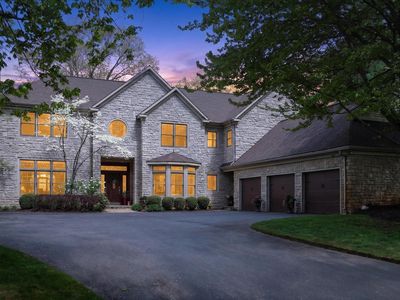 5069 Mountain Ridge Dr NE