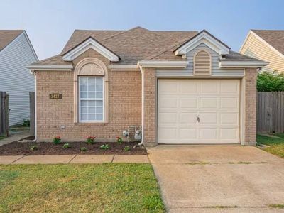 2427 Southtown Blvd