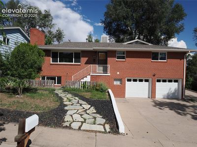 2145 McArthur Ave