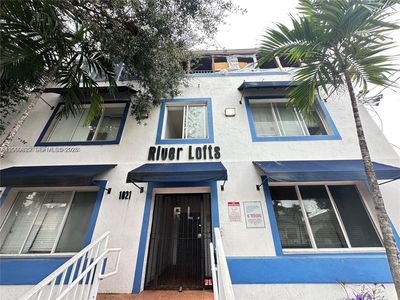 1021 NW 3rd St APT 206