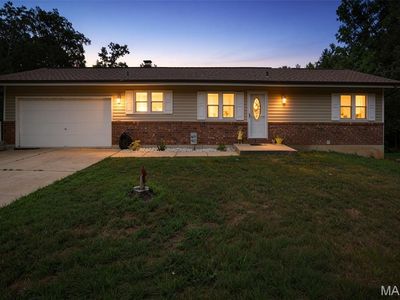 734 N Lafitte Dr
