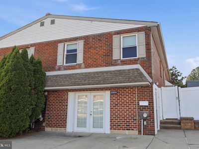 15018 Theresa Dr