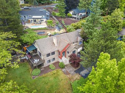 1477 Angelcrest Dr